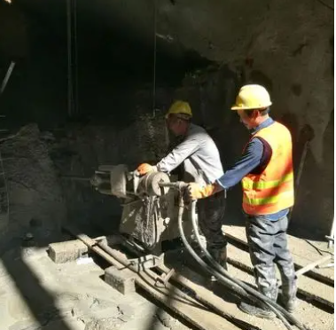 湟中水下抗分散灌浆料特点 水下不分散注浆料介绍